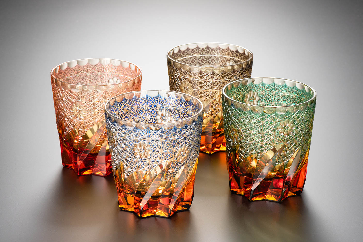 天開オールド「菊繋ぎに花」