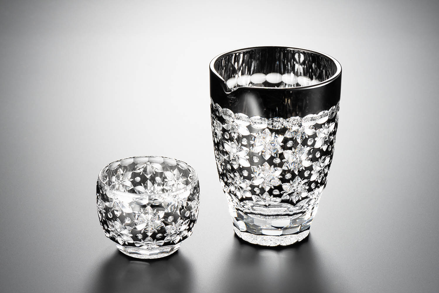 ぐい呑/酒注ぎ「花紡ぎ」